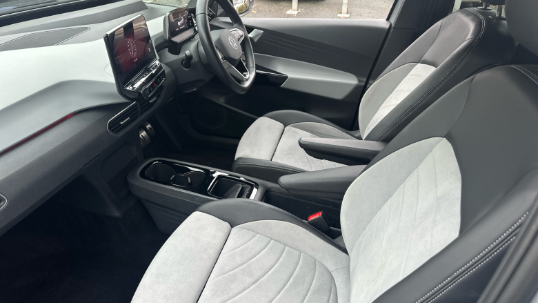 Volkswagen ID.3 150kW Tour Pro S 77kWh 5dr Auto Electric Hatchback